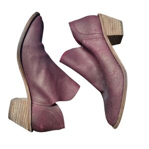 Kelsi Dagger Leather Booties size 7